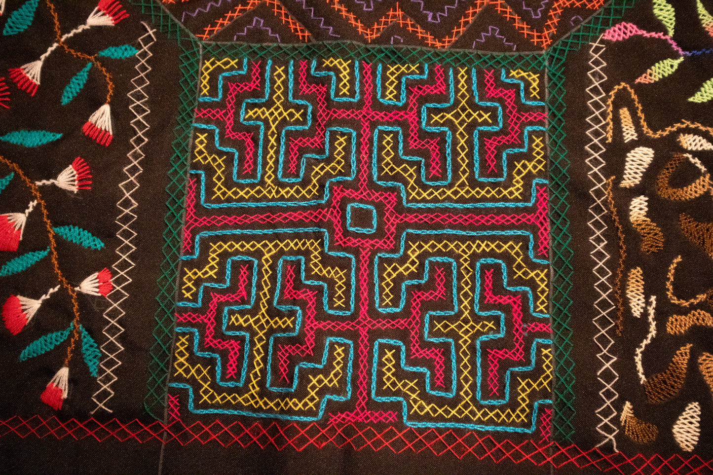 Large Kené tapestry