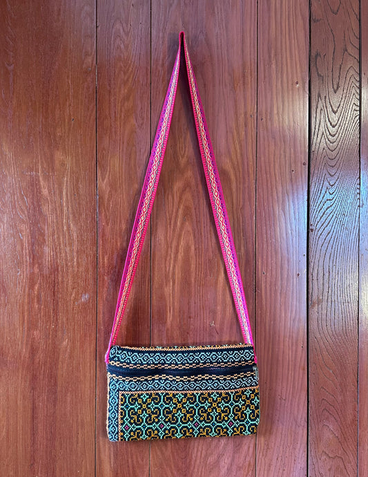 Shipibo purse #2